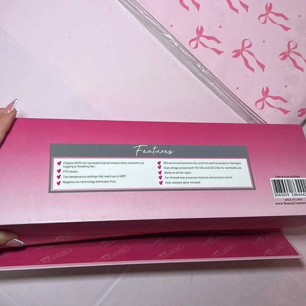 ✅New✅🩷💇🏼‍♀️Beauty Creations Hair Pink Box